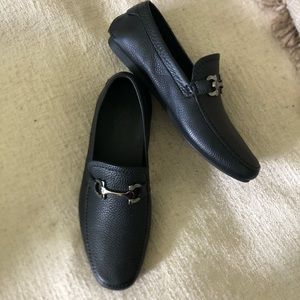 Salvatore Ferragamo Black Leather Cancun Loafers